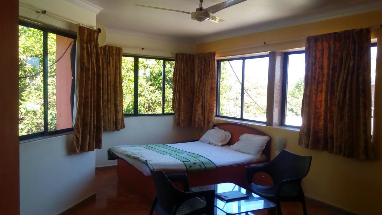 Hotel Tree Top มหาบาเลชวาร์ ภายนอก รูปภาพ